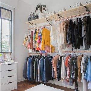 MAKE ME AN OFFER🎉🎉